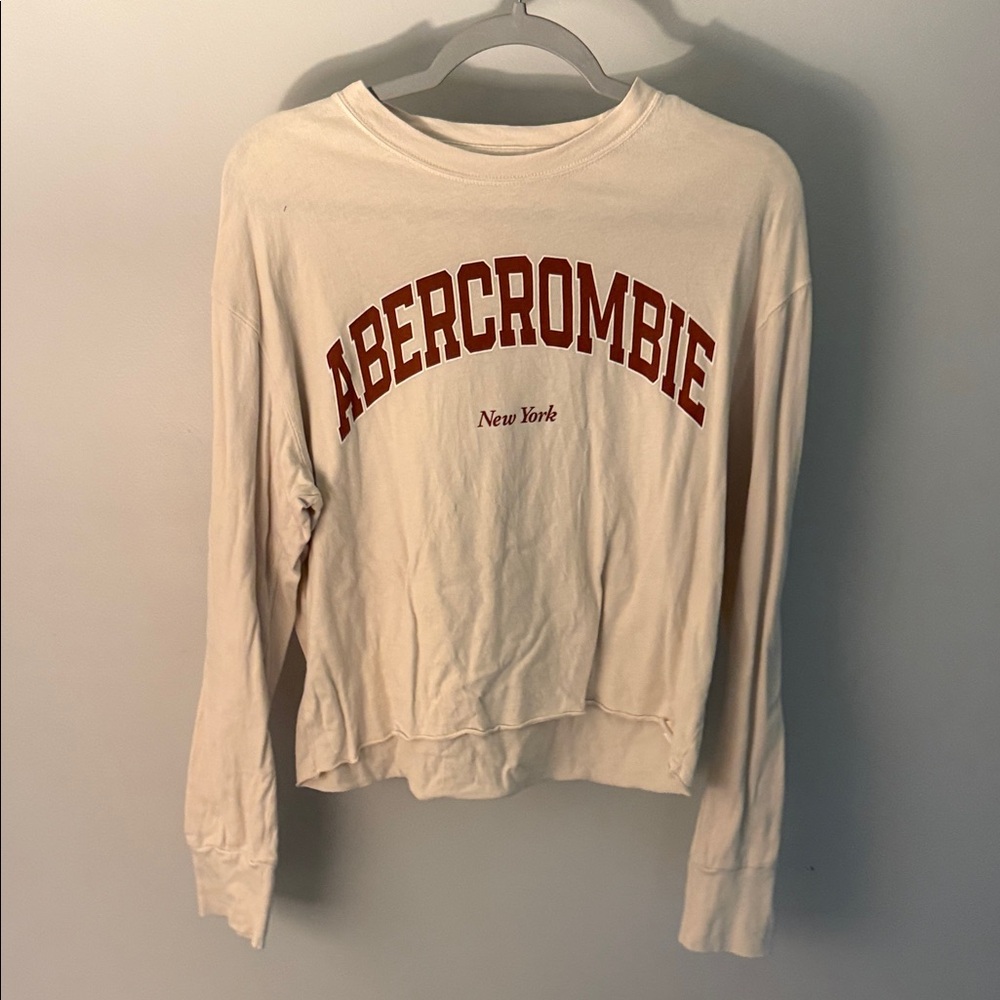 Abercrombie & Fitch Cream Cropped Tee Shirt with Maroon Logo